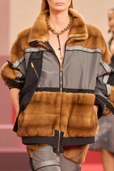 Look 105